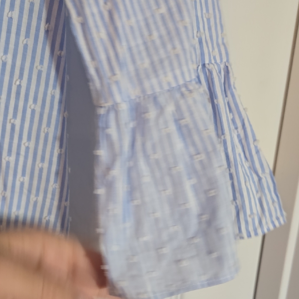 Lilly Pulitzer Light Blue Ginger Patterned Flounced Sleeve Blouse Size XS - Picture 6 of 7